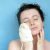 Rękawiczki do demakijażu, czyli oczyszczanie twarzy bez kosmetyków